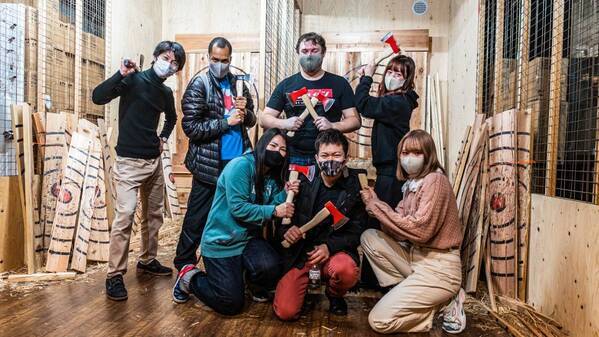 【ナイフ投げ放題】KNIFE THROWINGの新プランを「物ぶっ壊し施設」"REEAST ROOM池袋店"にて5月19日よりスタート！