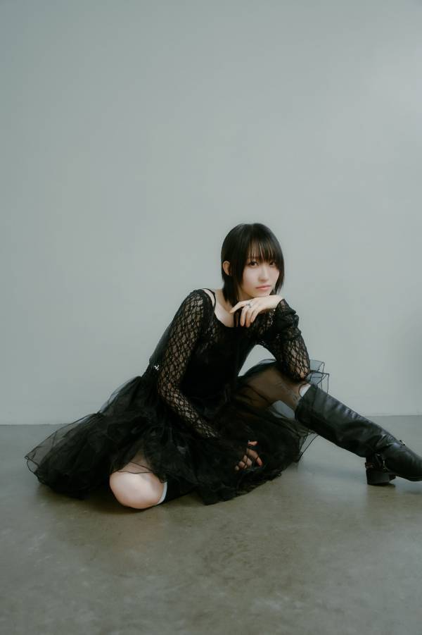 神秘的な独特の歌声を持つシンガーソングライターXAI  初となる対バンライブ「XAIXLIVE」開催決定！　初回ゲストはZAQ！ 本日よりオフィシャル先行開始