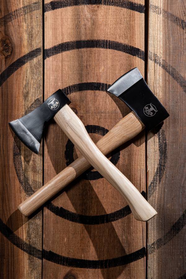 【マイ斧  プレゼント】フォロー＆リポストキャンペーン！〜斧投げBAR 大阪心斎橋店のオープン記念〜