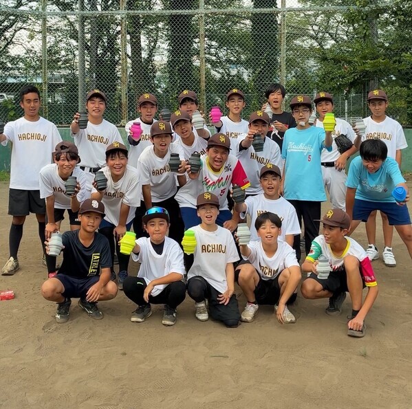 スポーツを楽しむ子供たちの熱中症防止の取り組みとして折りたたみボトル「PocketBottle」を学校やスポーツ団体に寄贈