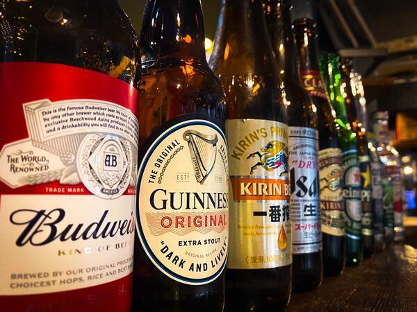 【東海・名古屋エリア初】斧投げバー”THE AXE THROWING BAR®︎ 名古屋 錦店”が2022年12月16日(金)にグランドオープン！