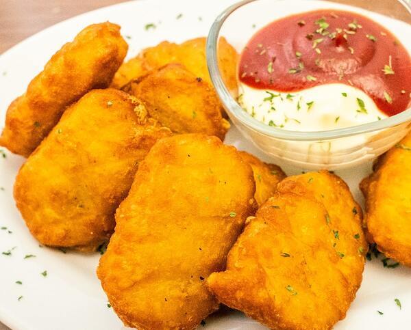 【東海・名古屋エリア初】斧投げバー”THE AXE THROWING BAR®︎ 名古屋 錦店”が2022年12月16日(金)にグランドオープン！