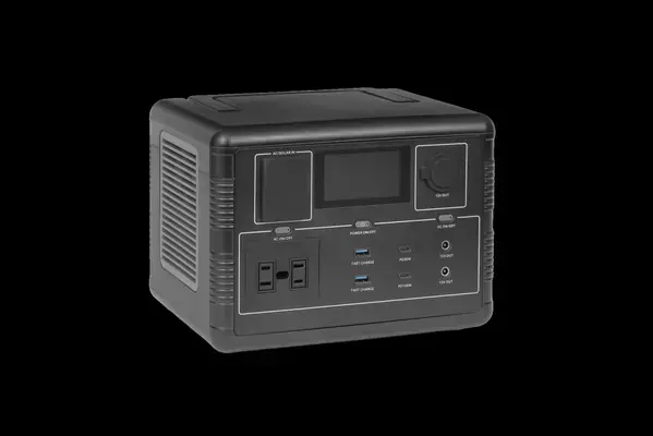 【オフライン限定】最短1.5時間で満充電。長寿命リン酸鉄リチウム搭載 560Whポータブル電源「PowerArQ FP600」が登場