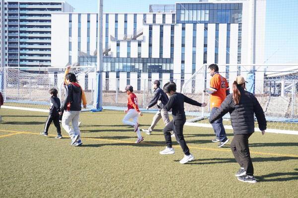 元阪神タイガース藪恵壹氏、元近鉄バファローズトレーナー三浦秀明氏が指導！子どもたちにスポーツの楽しさを伝える野球教室「チャレンジ！野球好きの子どもたち」を開催！