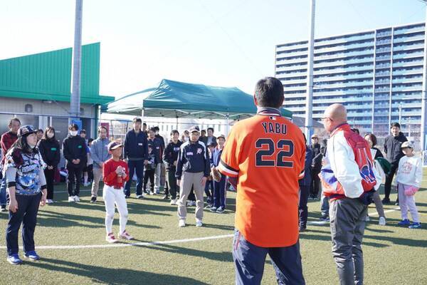 元阪神タイガース藪恵壹氏、元近鉄バファローズトレーナー三浦秀明氏が指導！子どもたちにスポーツの楽しさを伝える野球教室「チャレンジ！野球好きの子どもたち」を開催！