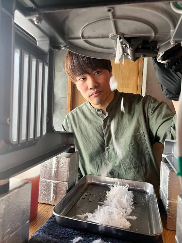 新中野に誕生「氷、刃、スプーンまで。“すべてにこだわる」天然氷のかき氷 「6.17（ロクイチナナ）」オープン