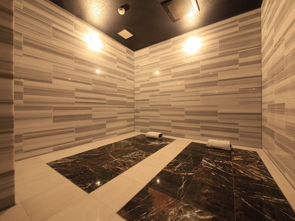 熱海の旅館がお得な特典付き「梅まつりコラボプラン」販売開始　梅酒ワンドリンクや夕食アップグレードも｜～2025年3月1日まで