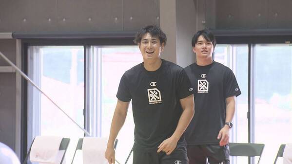 【フロントドア】佐々木翔 選手(サンフレッチェ広島)と寺嶋良 選手 (広島ドラゴンフライズ)のSP対談！