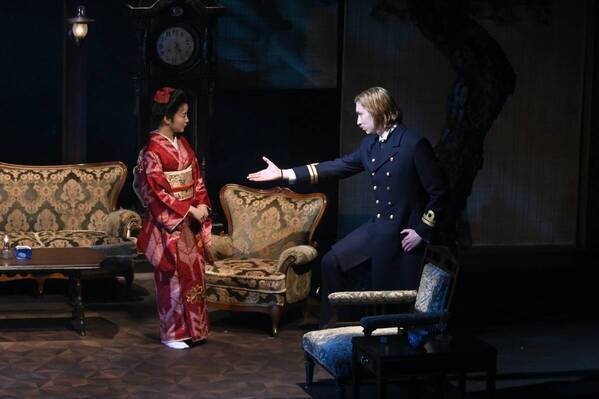 笑えて泣ける傑作戯曲を、升毅、水夏希、松村武らがイキイキと好演　 まつもと市民芸術館プロデュース『殿様と私』が開幕！！