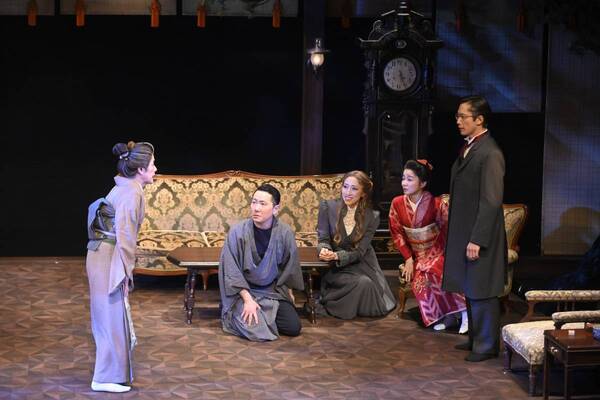 笑えて泣ける傑作戯曲を、升毅、水夏希、松村武らがイキイキと好演　 まつもと市民芸術館プロデュース『殿様と私』が開幕！！