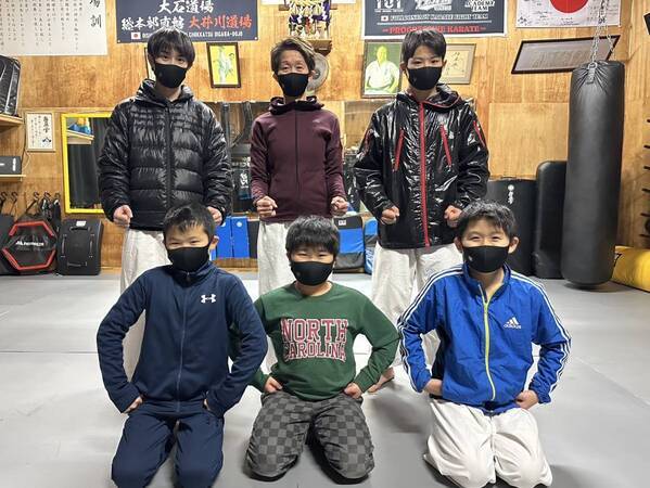 “トリプルデミック”防止へ。スポーツを楽しむ子供たちの感染症防止の取り組みとしてマスクをスポーツ団体や大会に寄贈