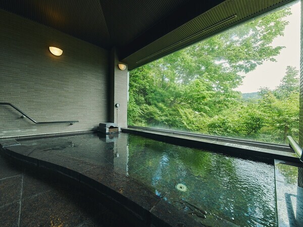 箱根仙石原の癒し宿にて【薬膳鍋・ハーブ蒸し】お食事プラン販売開始　自然の力でパワーチャージ｜2025年9月12日宿泊分より