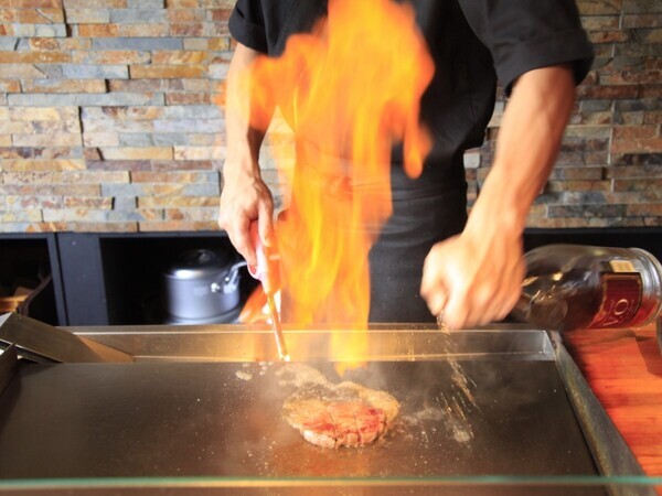 生ビール飲み放題！かき氷食べ放題！栃木・奥日光のレイクビュー宿が夏休み限定サービス開始｜2025年8月1日～8月31日