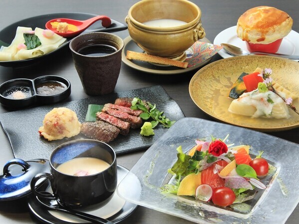 あのご当地ヒーローがやってくる！栃木・奥日光のレイクビュー温泉宿にて「山岳戦士オクニッコーマン」ヒーローショー開催｜2025年7月20日（日）