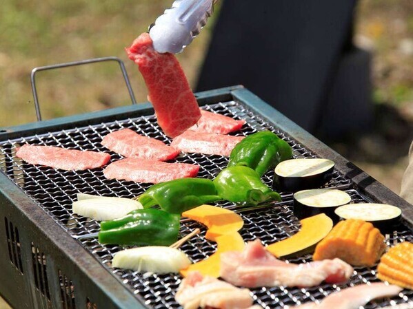 【日本庭園で夕涼みBBQ】広島・竹原の温泉宿にて夏限定プラン販売｜2025年7月～9月30日まで