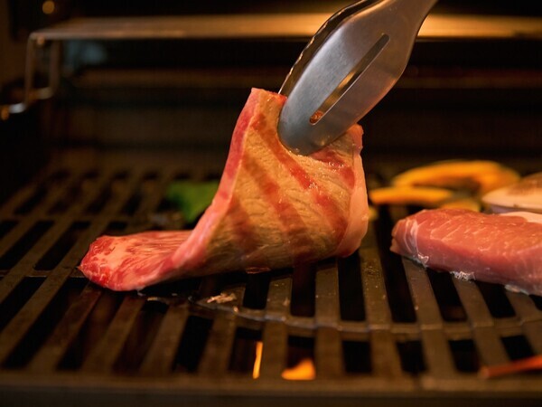 【日本庭園で夕涼みBBQ】広島・竹原の温泉宿にて夏限定プラン販売｜2025年7月～9月30日まで