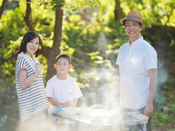 【日本庭園で夕涼みBBQ】広島・竹原の温泉宿にて夏限定プラン販売｜2025年7月～9月30日まで