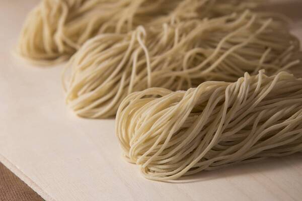 【海の家で初コラボ】「RIZIN BEACH HOUSE with 筑豊ラーメン山小屋」を7月5日（土）より期間限定でコラボ！創業55年の本場福岡の豚骨ラーメンを鎌倉から発信