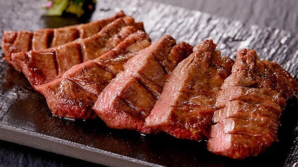 【広島グルメイベント】サントリー生ビールと全国の名店グルメが楽しめる「夏のグルメ祭2025」開催！