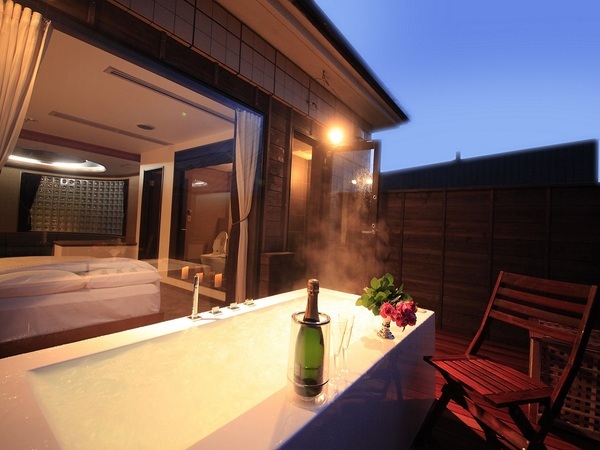 箱根・湯河原・草津の“大人限定宿”にてWキャンペーン開催！合言葉でご当地銘菓が貰える＆抽選で宿泊券も｜2025年1月17～3月31日