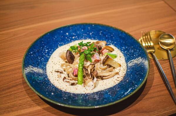 ブルワリー併設『YUDANAKA BREWERY COMPLEX U』でランチ新メニュースタート！