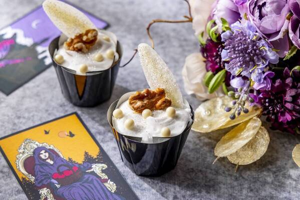 重ねると色が変わるクッキーやビーツを使った漆黒のドリアなど全35種 ハロウィーンスイーツビュッフェ「Magical Party～秘密の謎解きスイーツ～」9月6日（土）から開催