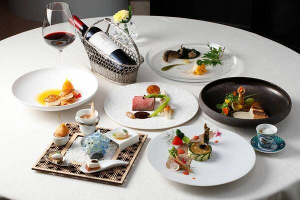 初めての会食でも安心！シックな空間で大切な方との時間を過ごすディナープラン　