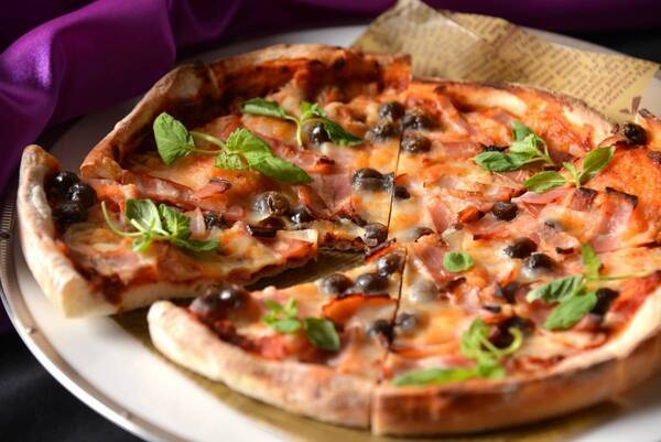 ホテル京阪 ユニバーサル・タワー　秋の味覚とハロウィンフェアを開催します