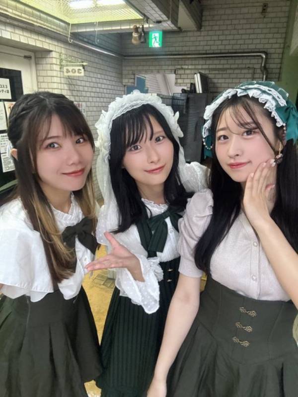 渋谷【タイのシェフとアイドルのコラボ】「秘密CAFEグリーンカレー屋さん」がオープン