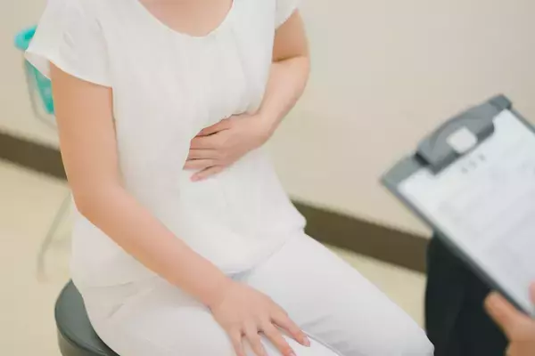 大正健康ナビ、8/20新着情報　 体からの大切なサインを見逃さないで！「みぞおちの痛み」を公開！