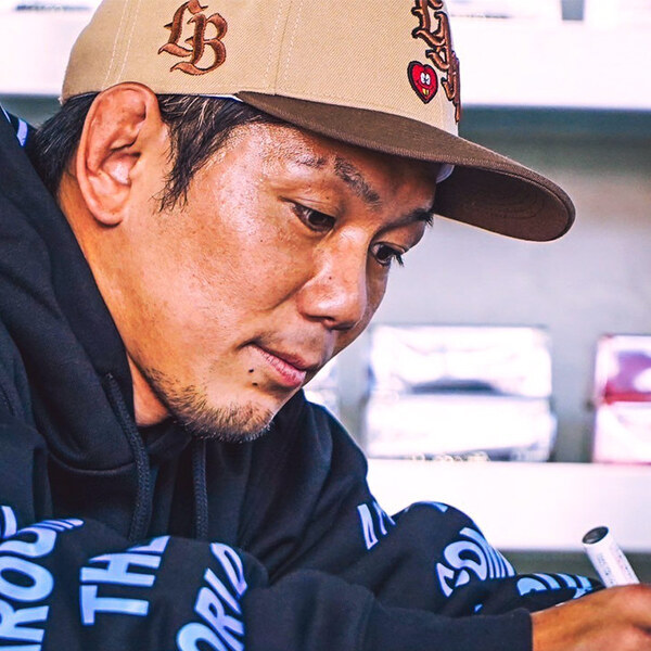 【数量限定】格闘家 皇治選手プロデュースブランド「MADBRO」で即完売のコラボキャップが1月24日より再販決定