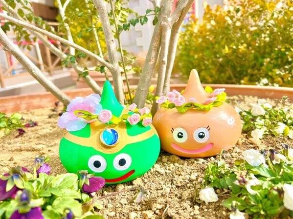 花の島“淡路島”でお気に入りのスライムを彩ろう！ ドラゴンクエスト アイランド　スライム色塗り体験「春限定！彩りフラワークラフト」