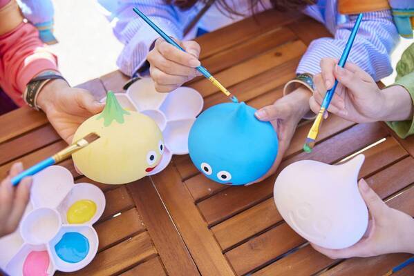 花の島“淡路島”でお気に入りのスライムを彩ろう！ ドラゴンクエスト アイランド　スライム色塗り体験「春限定！彩りフラワークラフト」