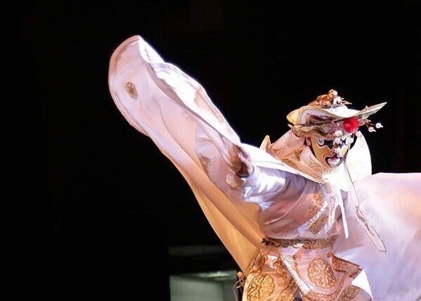 異国のナイトマーケットを彷彿とさせるグルメや雑貨が揃う「くずは夜市 ヨイノクチ」を2025年も開催します