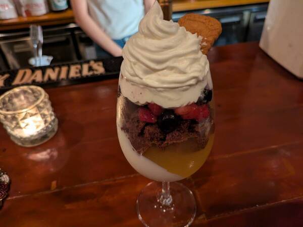 自由が丘のミュージックバー「hyphen（ハイフン）」と東京大学院生が手がける「nomo」がコラボ出店！