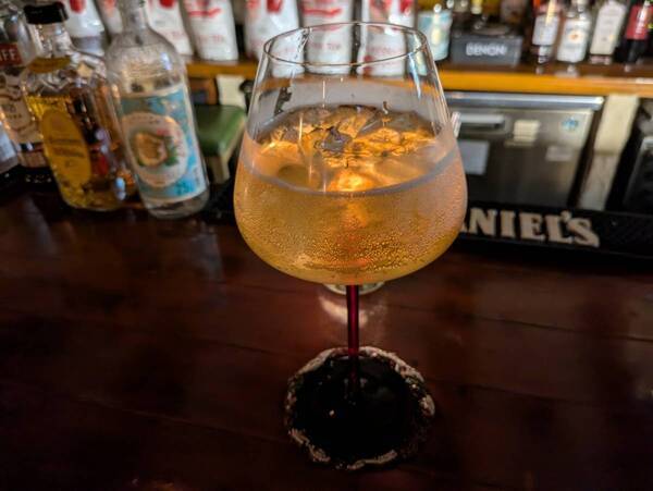 自由が丘のミュージックバー「hyphen（ハイフン）」と東京大学院生が手がける「nomo」がコラボ出店！