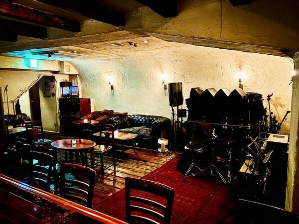 自由が丘のミュージックバー「hyphen（ハイフン）」と東京大学院生が手がける「nomo」がコラボ出店！