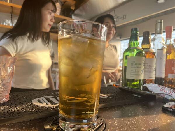 YouTuberえり氏が実店舗に進出！「ハイボールモンスター」ついに実体化――日曜限定バー、歌舞伎町にてオープン