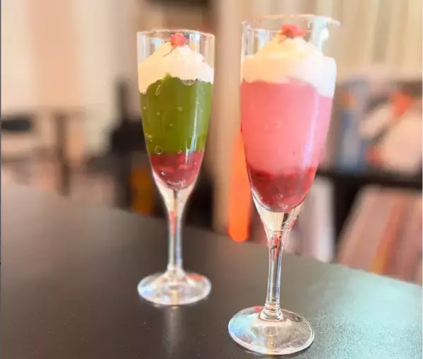 浅草【SNS映え間違いなし。目の前で魅せる“芸術的アイスラテ”が登場】「Tsumugi」オープン！