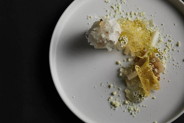 御堂筋の玄関口・淀屋橋のランドマークビル「淀屋橋ステーションワン」 商業ゾーン 今秋までに11店舗がさらにオープン！