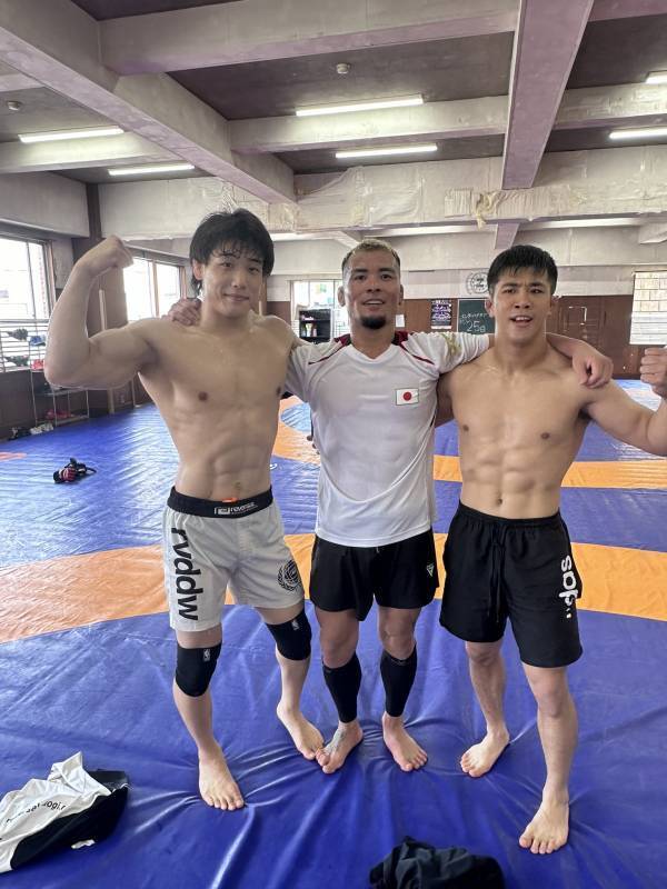 RIZINファイターをはじめ、多数の格闘家が愛用する３つの商品に新色が登場！