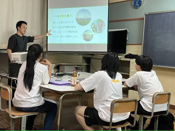 都市部の中学生を対象とした7日間の未来探求スクール 「Blue Family Project.」in富山の地域パートナーを発表