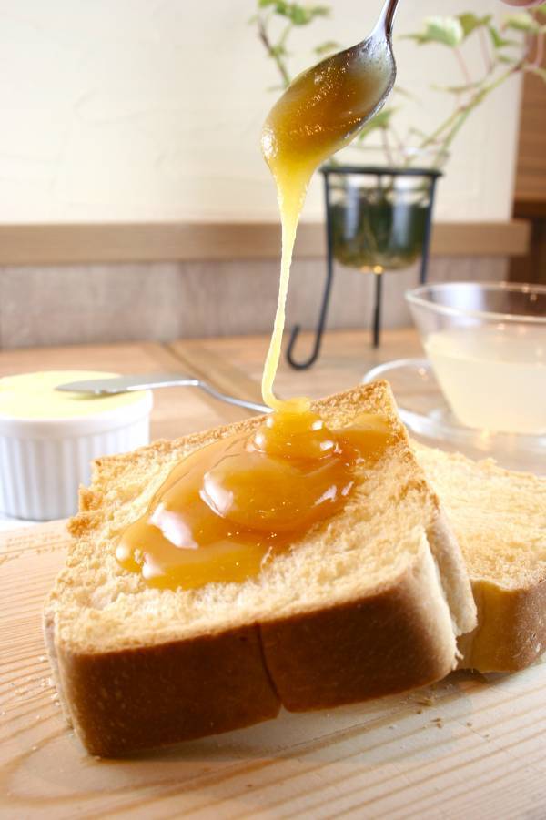 バズった“誤発注”が、まさかの商品化！？ 出会いから2週間で誕生したスティックタイプのマルチフローラルマヌカハニーが販売開始！