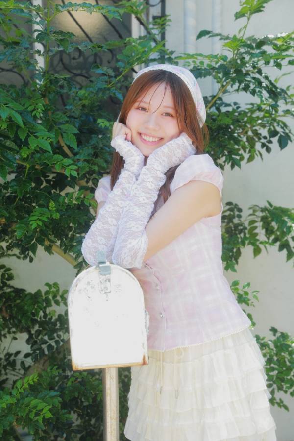 SPINNSが提案する秋の新ジャンル“真逆なふたりの夢とリアル” 『Romance Punk』始動