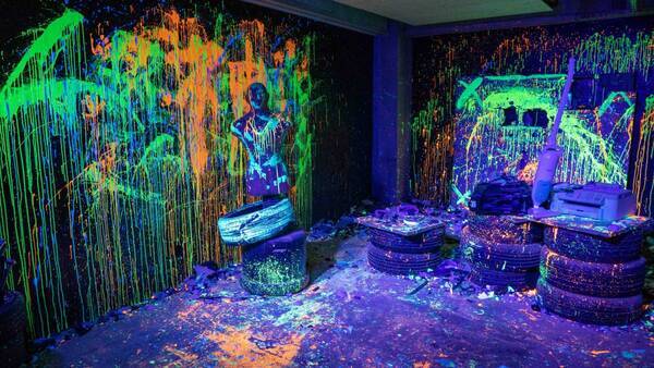 【新宿初上陸】物が壊せる＆斧が投げれる、新感覚アミューズメント施設"REEAST ROOM"西新宿店が6月下旬にOPEN決定！