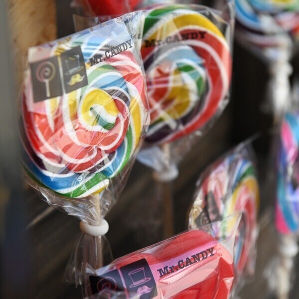 【“幻の花”サガリバナと夜空を彩るバブルミネーション 】神代植物公園「大温室夜間公開」を開催！（７月20日・21日）