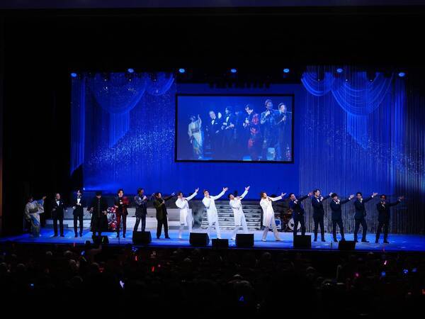 テイチク創立90周年コンサート開催！総勢64名の歌手が勢ぞろい