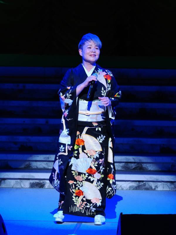 テイチク創立90周年コンサート開催！総勢64名の歌手が勢ぞろい