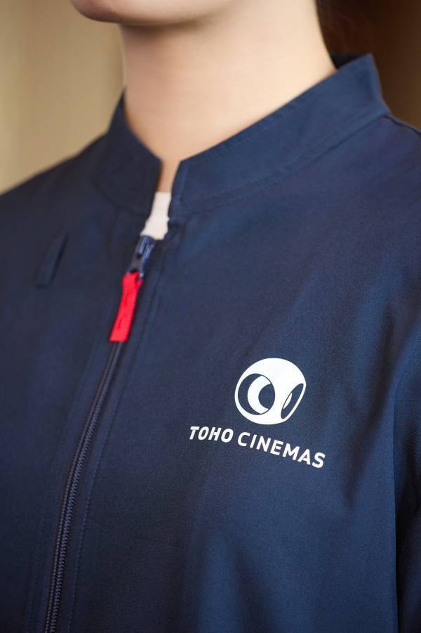 TOHOシネマズの新ユニフォームをSHIPSが運営するBtoB事業「SHIPS business communication」が監修