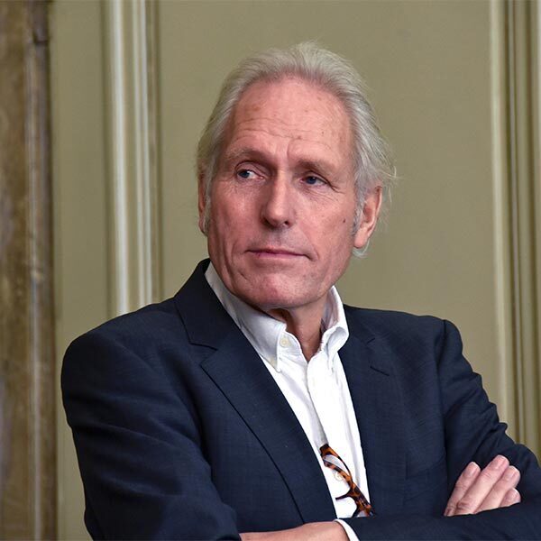 「ストランドビースト」の制作過程が覗けるスケッチ展　テオ・ヤンセン『Fossielen en Schetsen Kinetische Esthetiek 』1月17日より29日までMEDEL GALLERY SHUにて開催